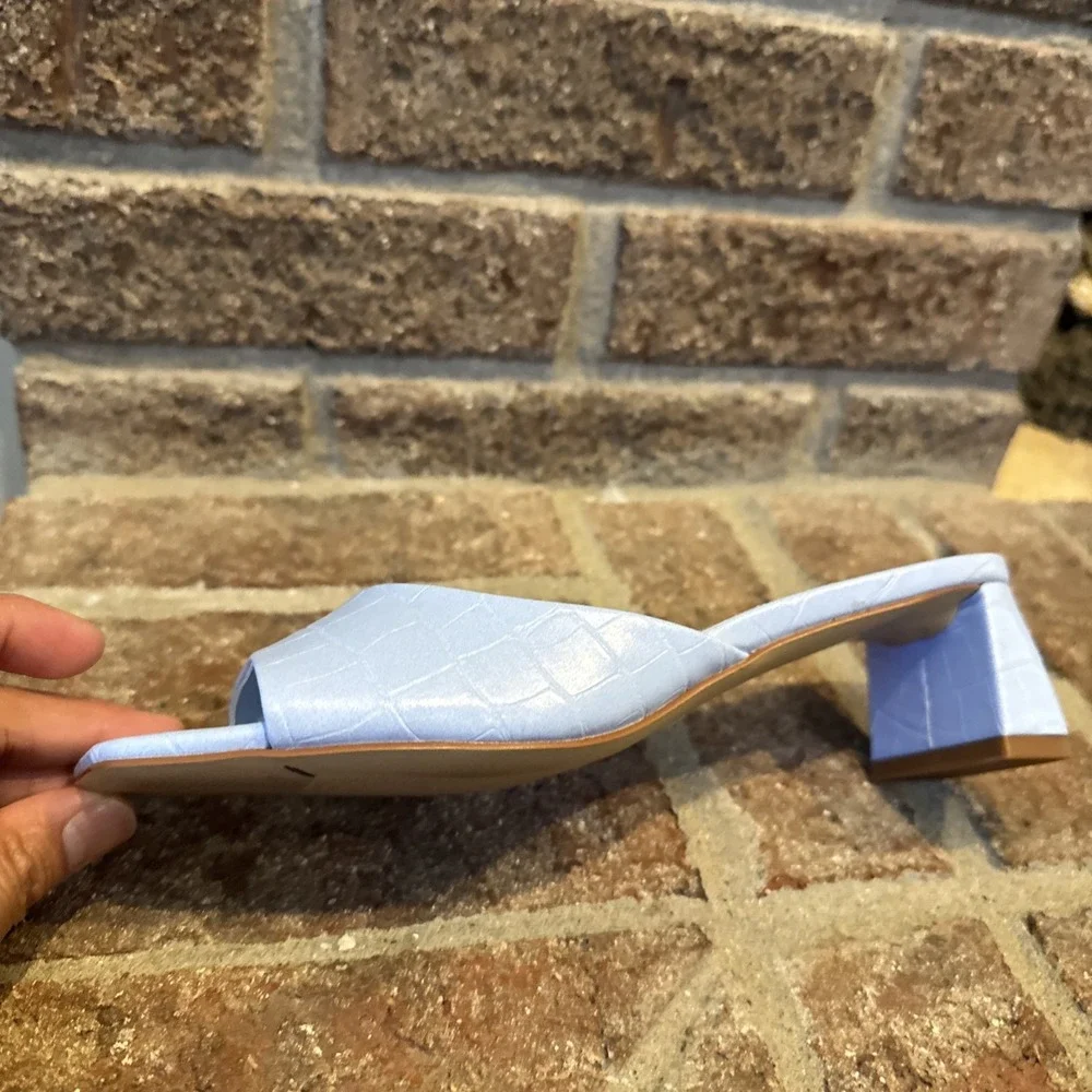 Abound Erica Sandals Light Blue Textured Slide 6M Block Heel Square Toe #527